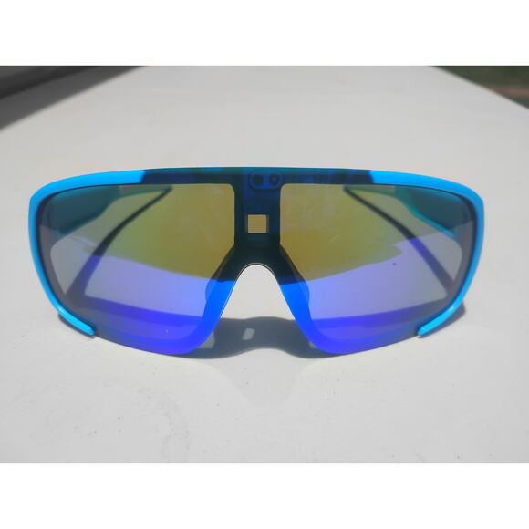 Unisex Sunglasses Blue Tented Blue Frame New! - Picture 1 of 6